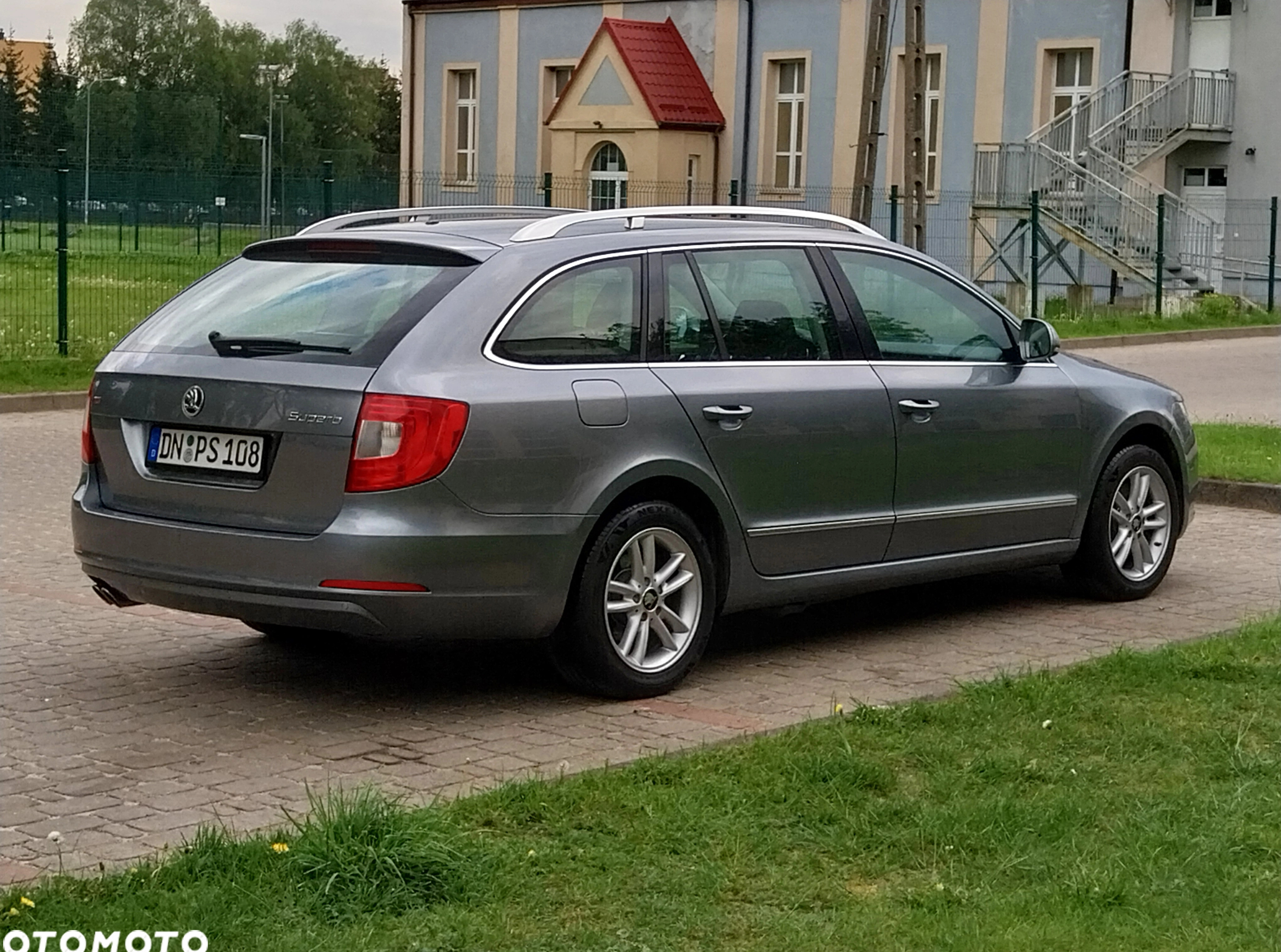 Skoda Superb cena 31700 przebieg: 243754, rok produkcji 2012 z Orneta małe 11